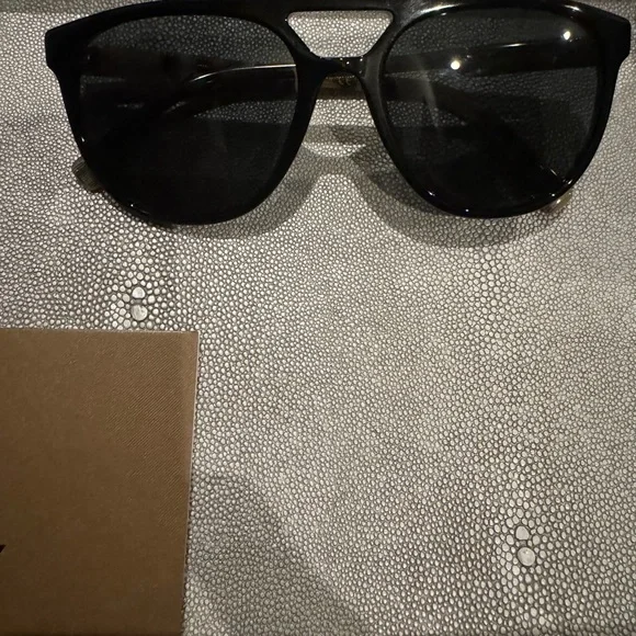 Burberry Black Sunglasses with Tan Case Burberry Oversize Tinted Sunglasses - Black Sunglasses  main image 4